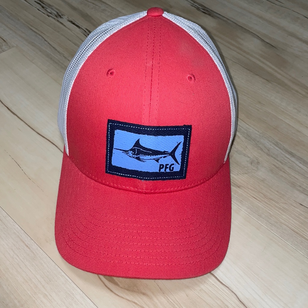 Pfg Snapback